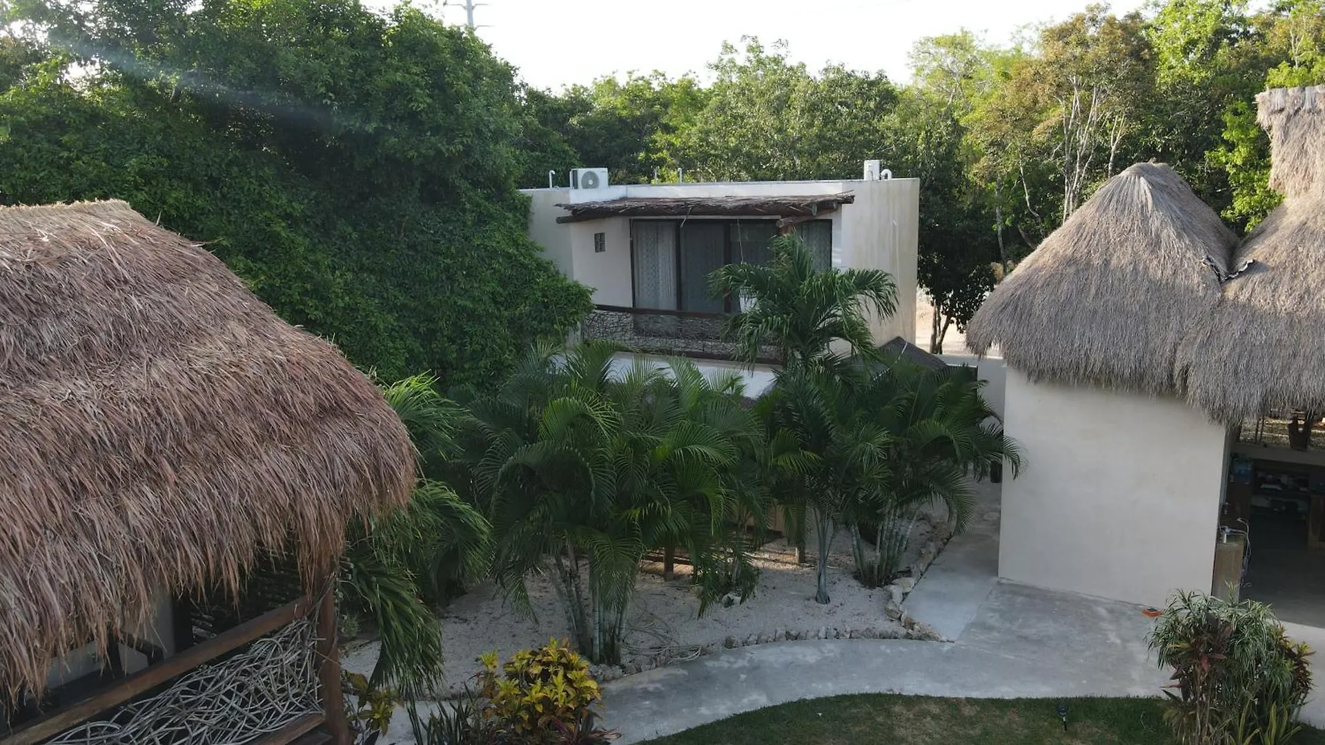 Villa Ahal, Chemuyil 0*,